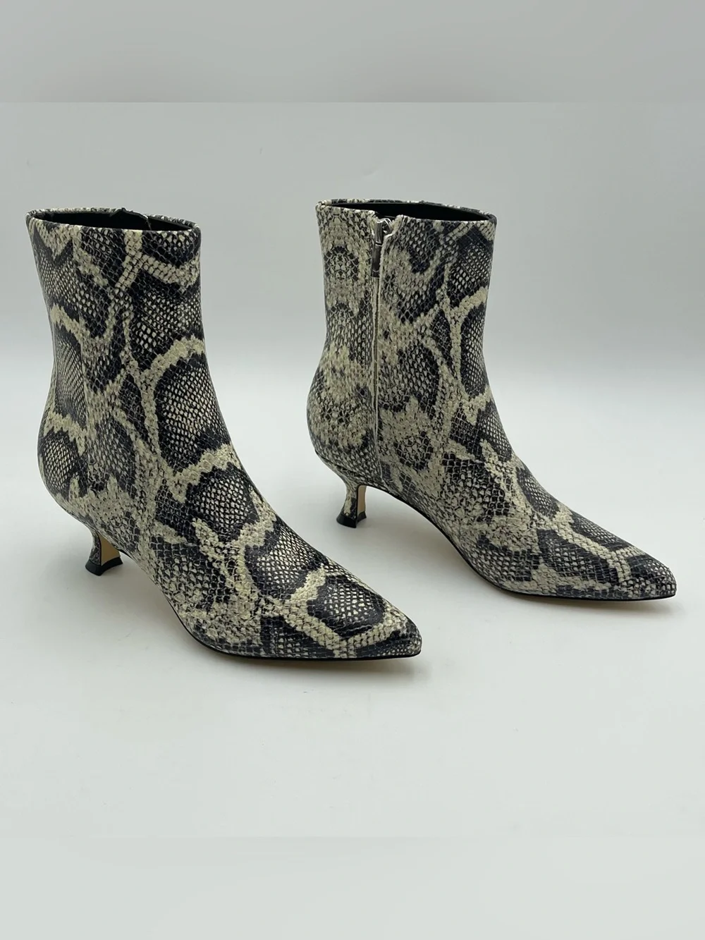 Marc Fisher SZ 5M Iggy  Pointed Toe Dress Booties Snake Kitten Heel MSRP $179
